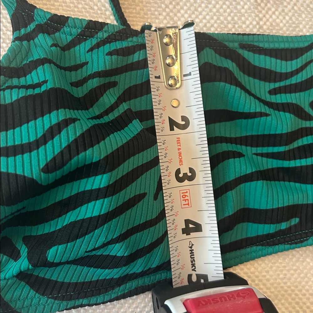 Xhilaration Ribbed Bikini Top in an Emerald Green and Black Zebra Print Size L - Picture 8 of 8